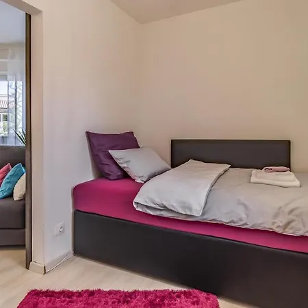 Cozy In With Wifi Apartment